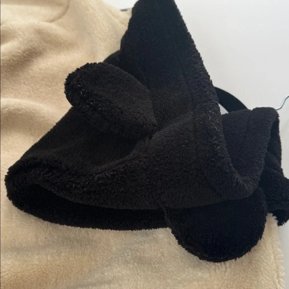Forever 21 x Disney Black and Cream Hoodie with Ears 🖤 - Picture 8 of 9